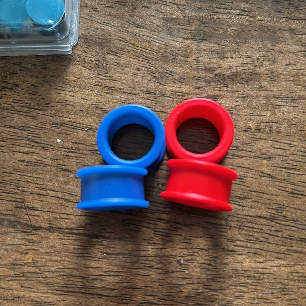 Rubber spacers - Picture 2 of 2